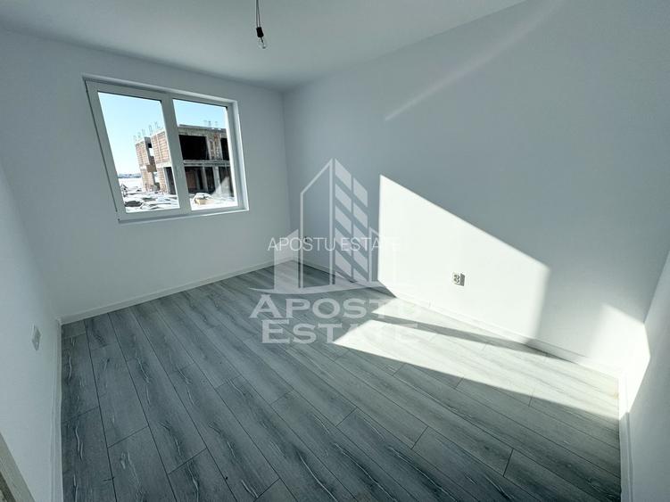 Apartament cu 2 camere decomandat bucatarie inchisa in zona Planetelor - 9