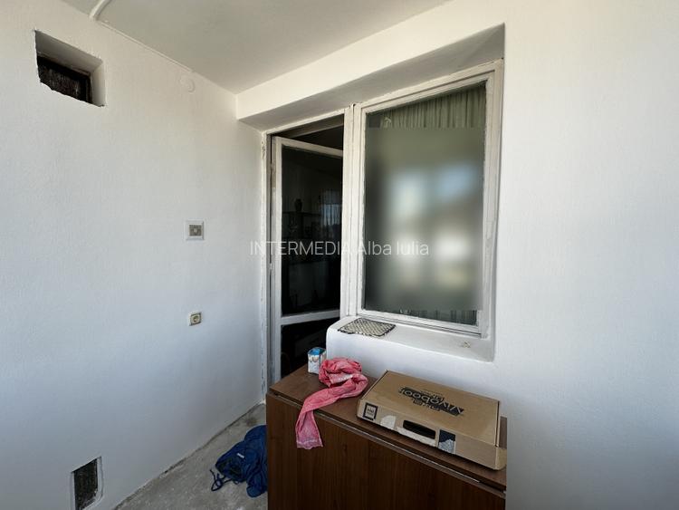 Apartament 3 camere | Decomandat | 62 mp. | Ampoi 3 | 2 Balcoane | Mobilat - 14