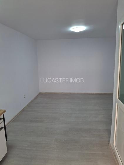 Garsoniera Giulesti Capat tranvai 11 si 44 - 4