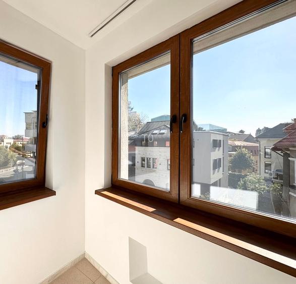 APARTAMENT DE TIP DUPLEX CU GARAJ SI 2 BOXE IN IMOBIL COCHET AFLAT IN COTROCENI - 7