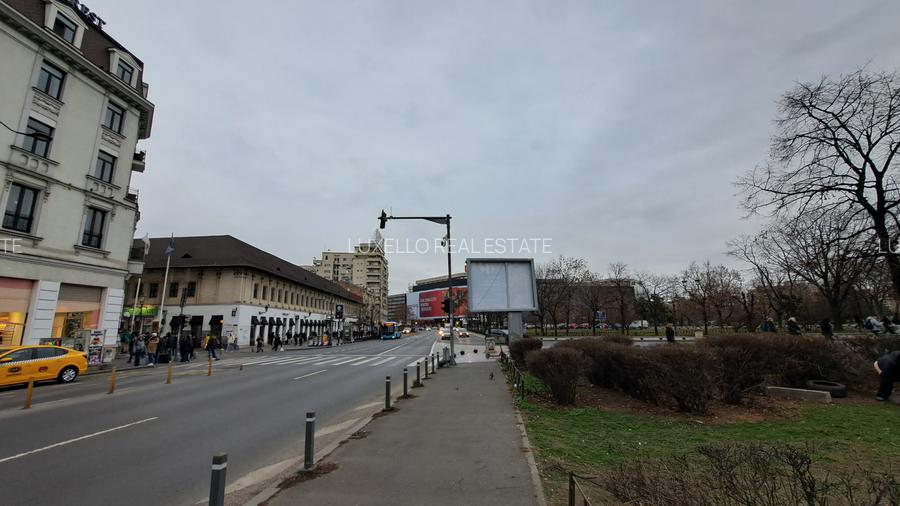 SPATIU COMERCIAL STRADAL ULTRACENTRAL CU VITRINA CU EXPUNERE STRADALA SI VAD - 15