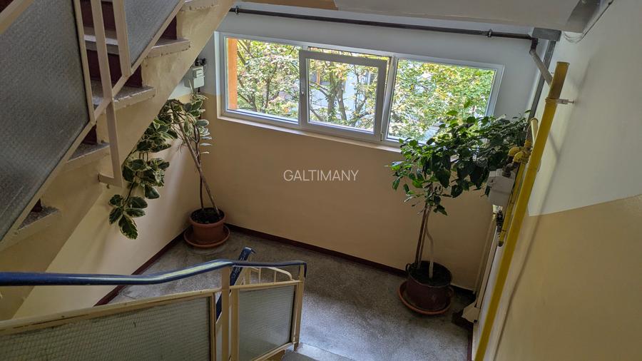 Apartament 4 camere  decomandat, 2 minute de Bulevardul  Constantin Brâncoveanu. - 15