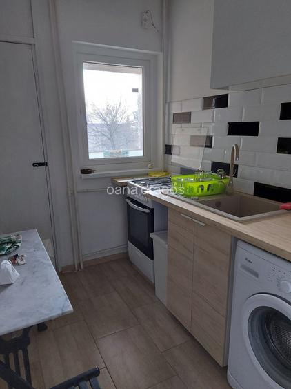 Proprietar- Inchiriez garsoniera spatioasa Ion Mihalache  - Averescu -zona 1Mai - 7