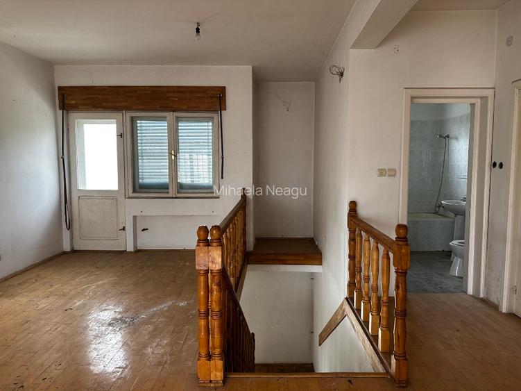 Casa 11 camere la sat cu anexe, teren, utilități, 30 km de Sinaia - 4