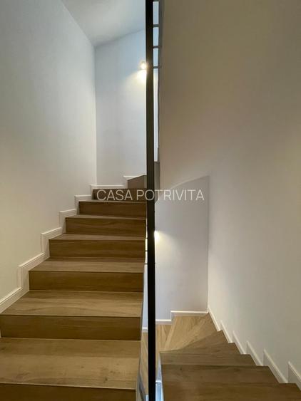 Doar sa vii cu mobila! Vila P+2+3-terasa, amenajata la cheie, parcare,TVA inclus - 36