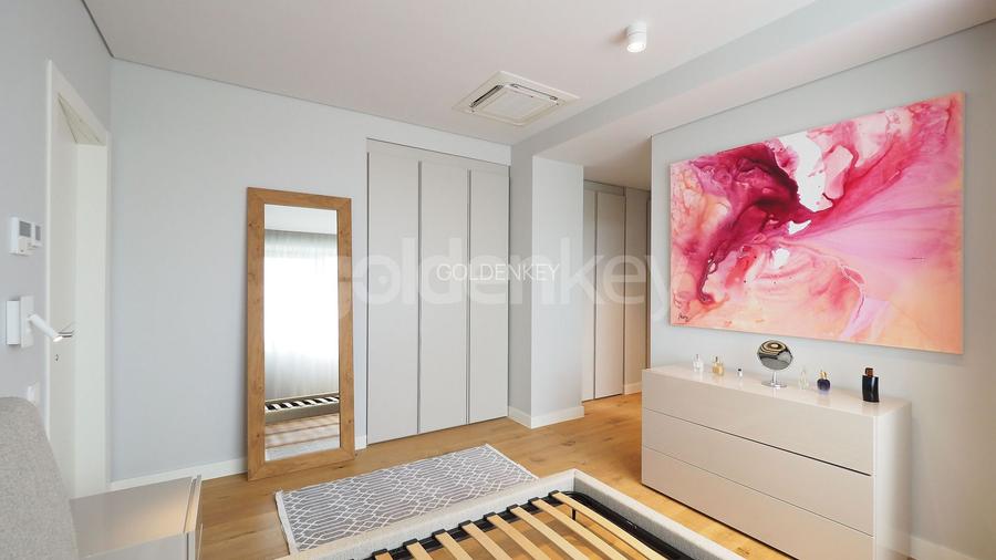 Apartament modern cu 5 camere | vedere lac | 2 garaje - 16