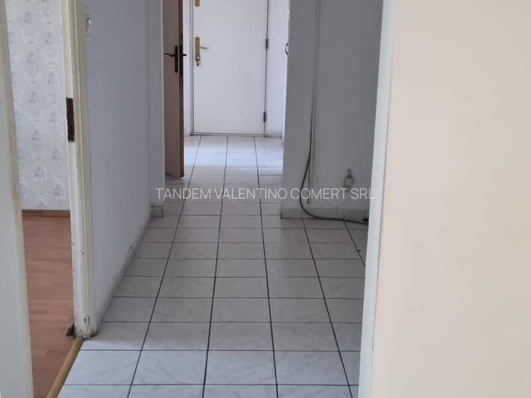 Pantelimon , Liceul Lucian Blaga - 12