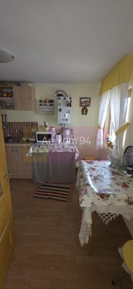 Casa de vanzare cu 3 camere in Poiana Campina - 12