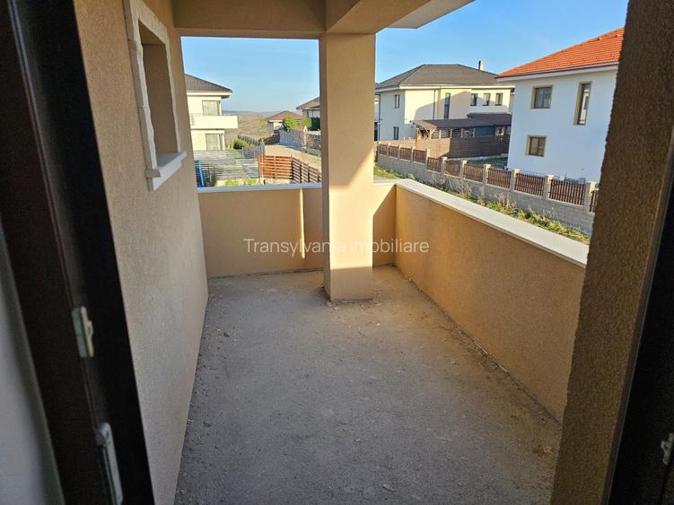 Casa de vanzare in Dezmir | 149 utili | 2 parcari - 22