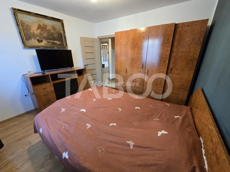 Apartament decomandat 3 camere balcon pivnita lift Vasile Aaron Sibiu - 18