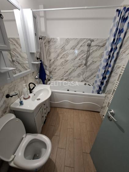 Apartament 2 camere decomandate, etaj 1/4, zona Nicolina - 6