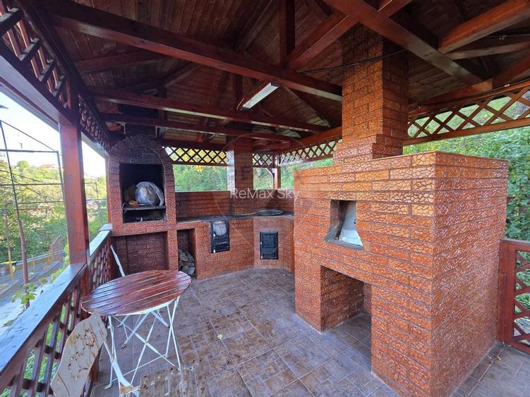 Casă cu 5 camere de vânzare în zona Central comision 0 - 19