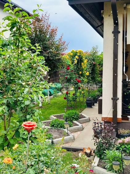 Parter cu structură pentru etaj, curte amenajată și organizare impeca - 23