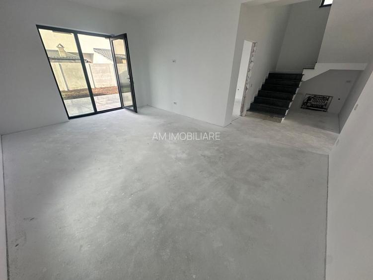 CASA INDIVIDUALA, TOATE UTILITATILE, INCALZIRE PARDOSEALA, COMISION 0% - 7