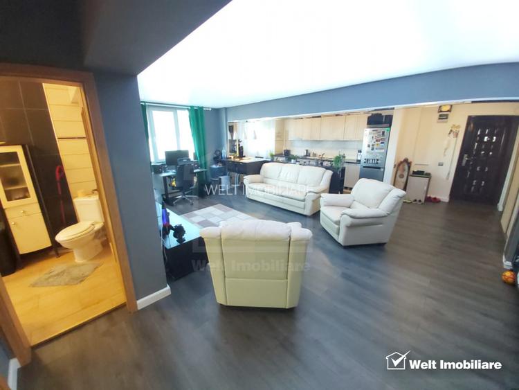 Vand apartament 2 camere, balcon, parcare, Andrei Muresanu - 2