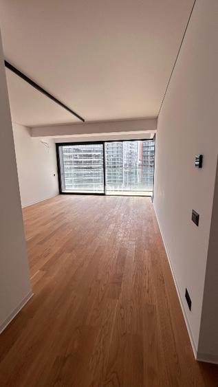 Cel mai bun pret! Apartament 2 camere Yacht Kid  - 2