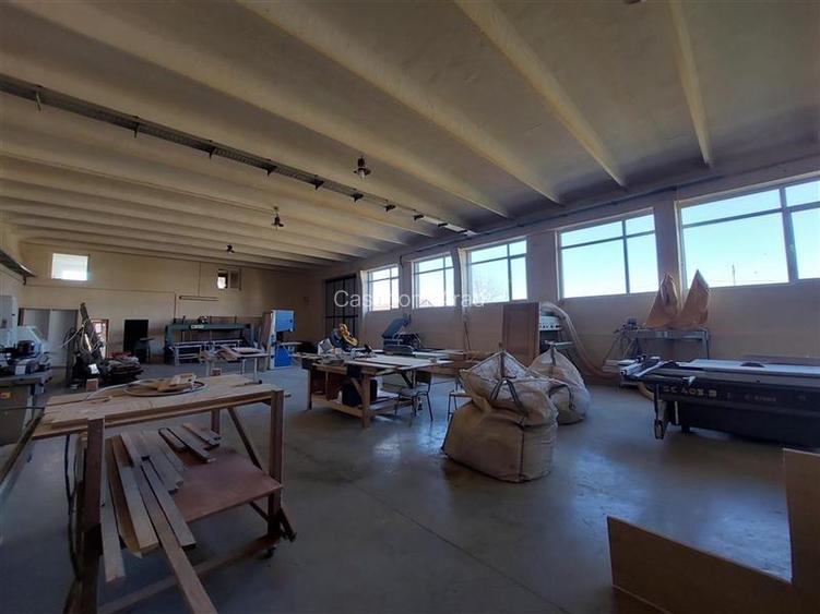 Hala cu birouri in apropiere de autostrada - 4