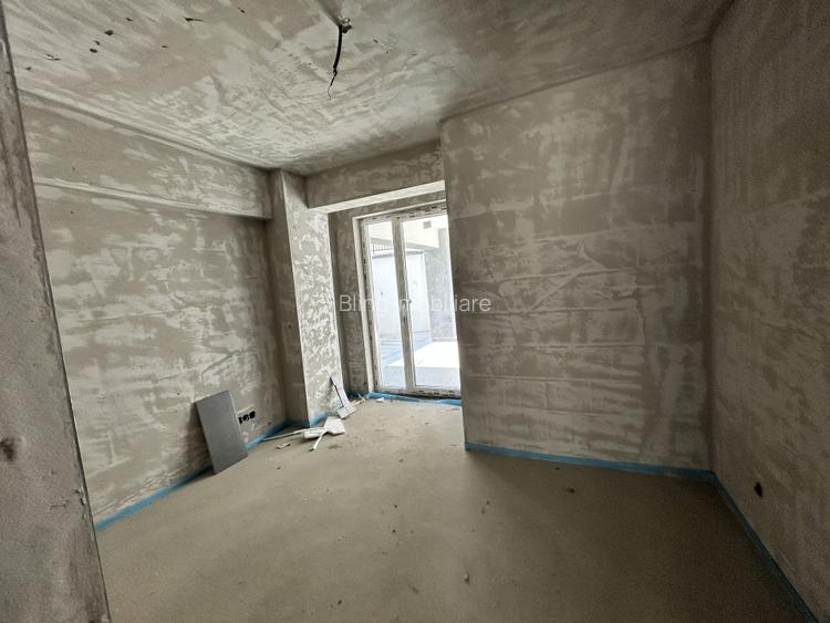 Apartament de 4 camere , 89 mp utili, terasa 103mp, zona VIVO - 6