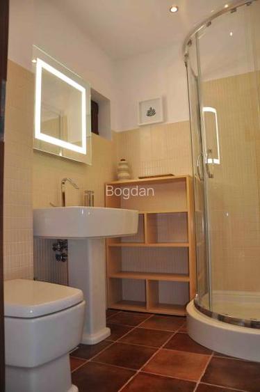 Proprietar inchiriez garsoniera central Banu Manta - 4