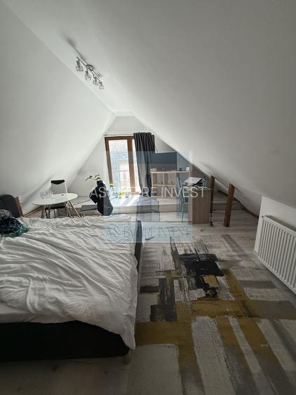 Casa 10 camere, 5 bai, 380 mp teren - zona Astra - 14