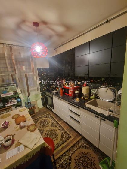 Tomis Nord-Ciresica-2 camere decomandate, et.1 - 7