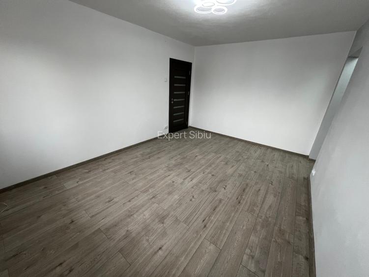 Apartament 2 camere semidecomandat,renovat, Mihai Viteazul - 3