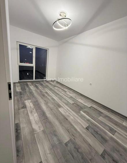 Apartament cu 2 camere,etaj intermediar,parcare subterama,zona Eroilor - 2
