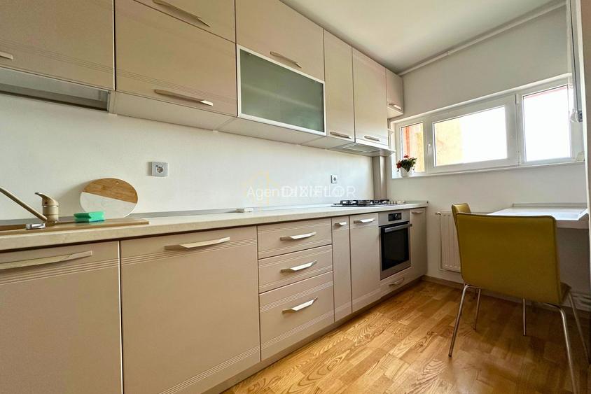 Apartament cu 3 camere | str. Bobâlna | 400 € - 6