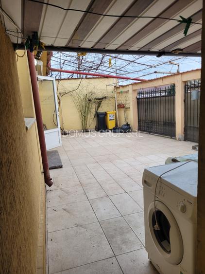 Casa parter cu 4 camere si anexe - cartier Coiciu - 3