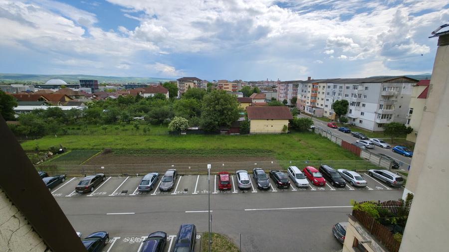 Apartament 4 camere 83.4 mp str.Victoriei, bl.114 Alba Iulia