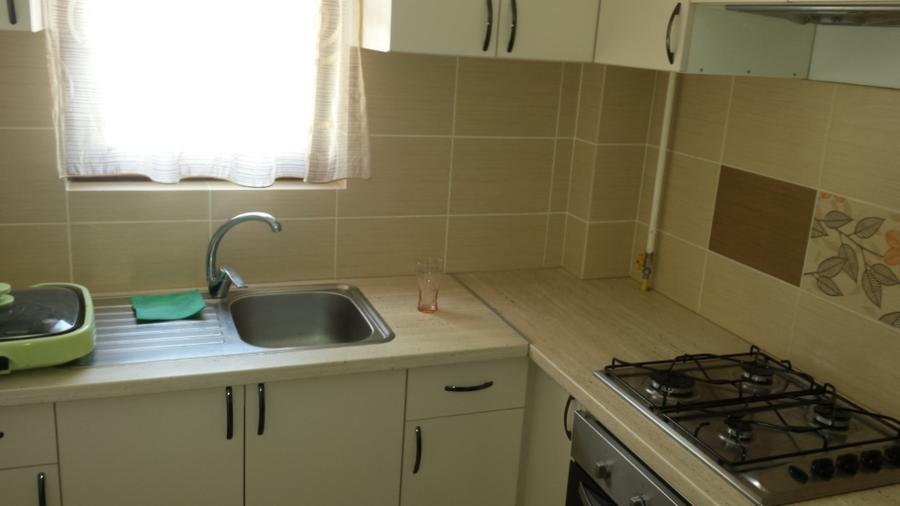 Apartament 3 camere decomandat, 90 mp, bloc nou – Aproape de Universitate | 600 €/lună