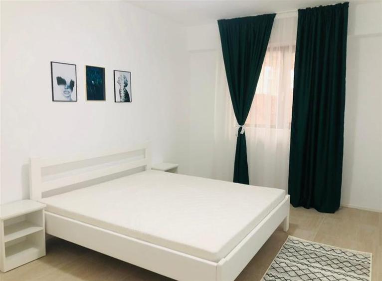 Apartament 4 camere de vanzare Bucium - Hlincea,