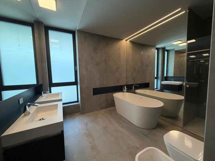 Vilă premium individuala, teren 800 mp, piscină și smart home, Iancu Nicolae