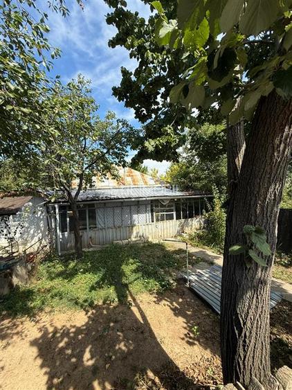 Casă + 2129 mp teren, zonă liniștită, Goruni, Iași - 76 - 7