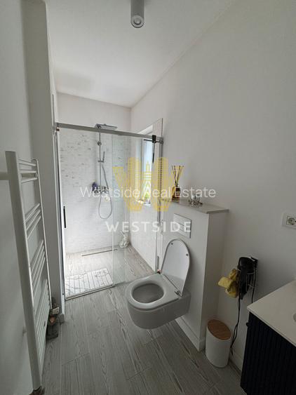 Vila impresionanta de vanzare, zona Lunei - 25