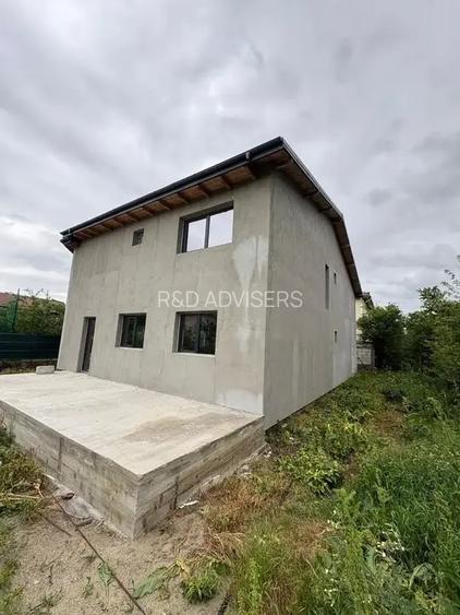 Vila 5 Camere Otopeni 300 Mp P+1 Curte 410 Mp Odaii - 8