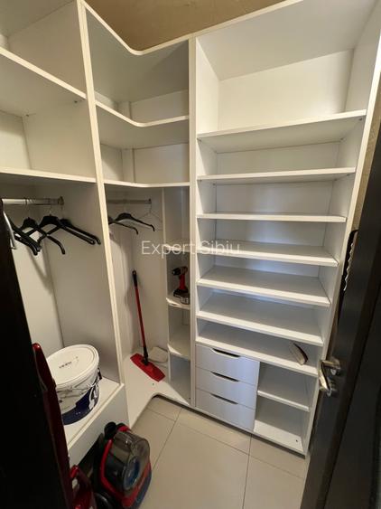 INCHIRIEZ apartament 3 camere , renovat,zona Turnisor - 15