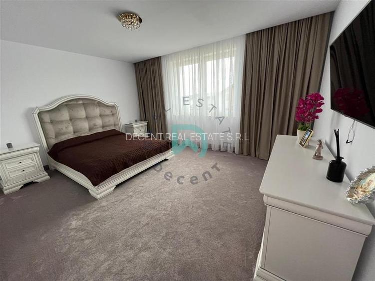 Casa spatioasa , intrare Izvor, Brasov - 28