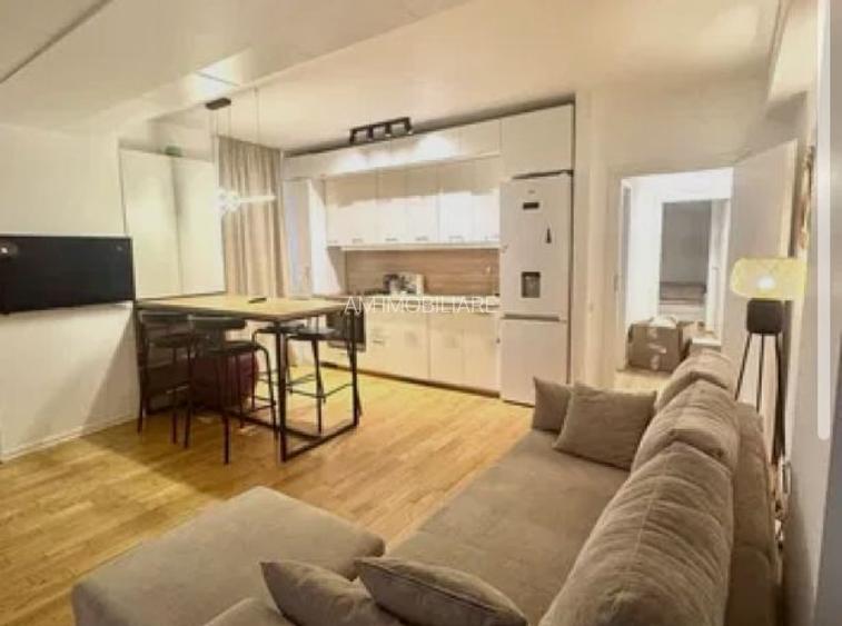 AP. 3 CAMERE VASILE LASCAR, PARCARE, BLOC NOU, BUCATARIE OPEN-SPACE - 5