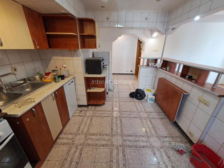 PACURARI MOARA DE FOC 3 CAMERE DECOMANDAT ET.3 BLOC 1985  71 MP COD 161977 - 2