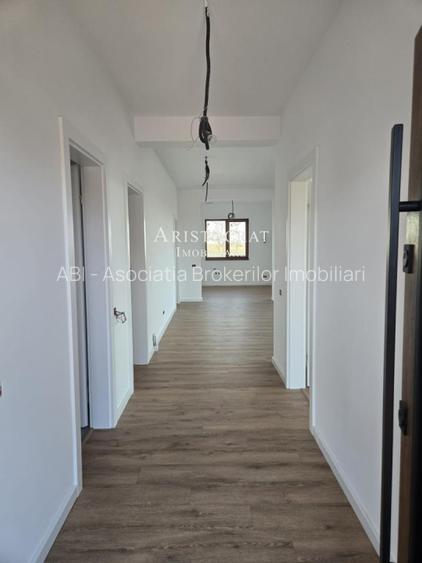 Vanzari Case / Vile Corbeanca - zona linistita - 13