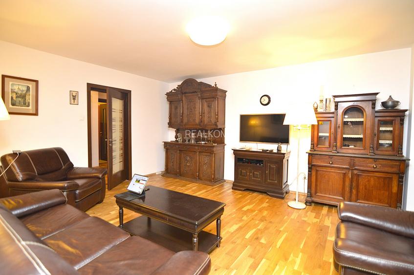 VANZARE APARTAMENT 3 CAMERE UNIRII – CAMERA DE COMERT - 2