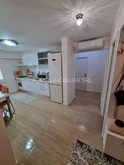 Capitol-apartament 3 camere decomandat finisat modern - 17