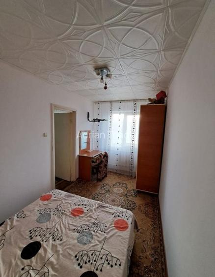 Vând apartament 2 camere ,semidecomandat - 8