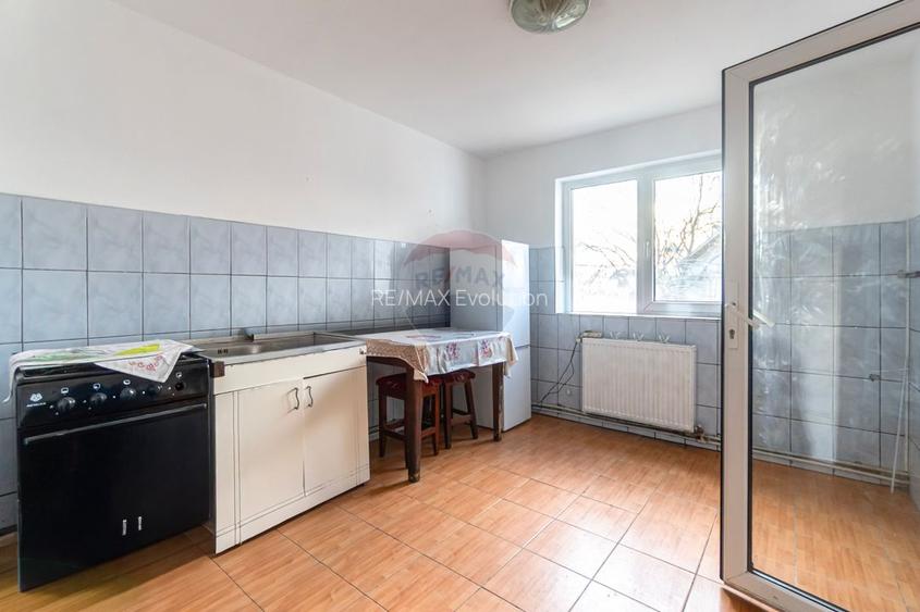 Casa de vanzare | 5 camere | Teren 1,100 mp | STUPINI | COMISION 0% - 6