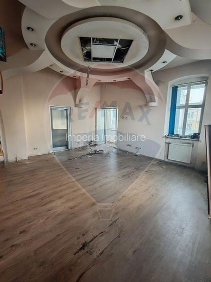 Spațiu comercial , birouri, Ultracentral ,S+P+E, 350 mp - 19