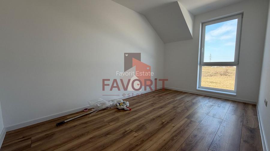 Duplex 4 camere | La asfalt | Toate utilitatile | Statie de autobuz - 12