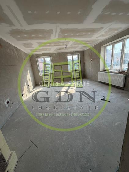 Casa 7 camere,  2 apartamente, 300 mp utili, 1248 mp teren, Cristian, Sibiu - 9