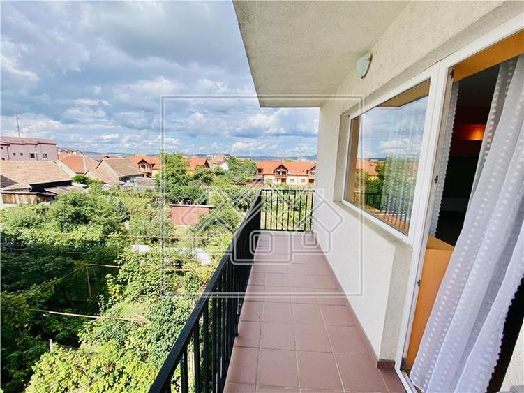 Apartament de inchiriat in Sibiu - etaj intermediar + loc de parcare - 5