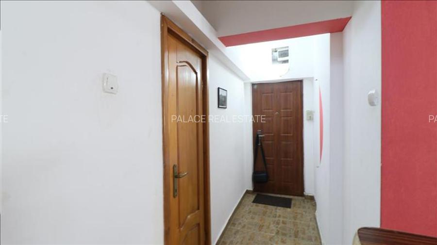 Apartament cu 2 camere, Bd. Stefan cel Mare, etaj 1, liber - 2